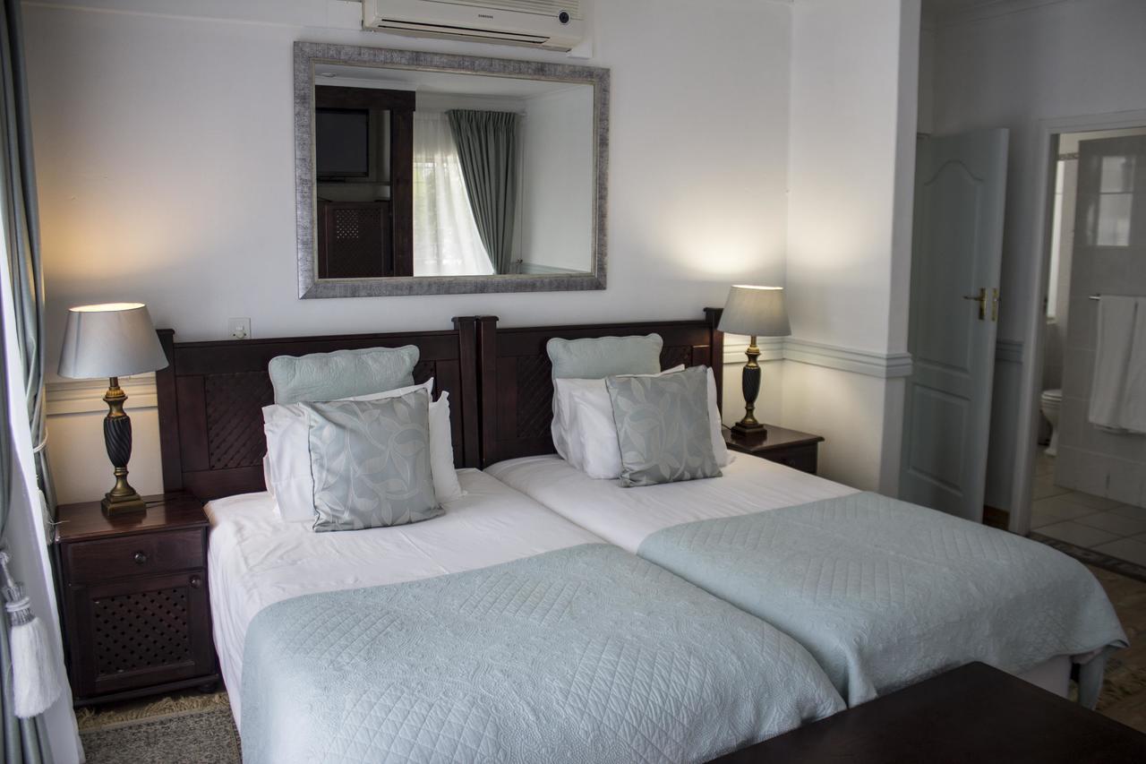 Avalone Guest House St Lucia Exterior photo
