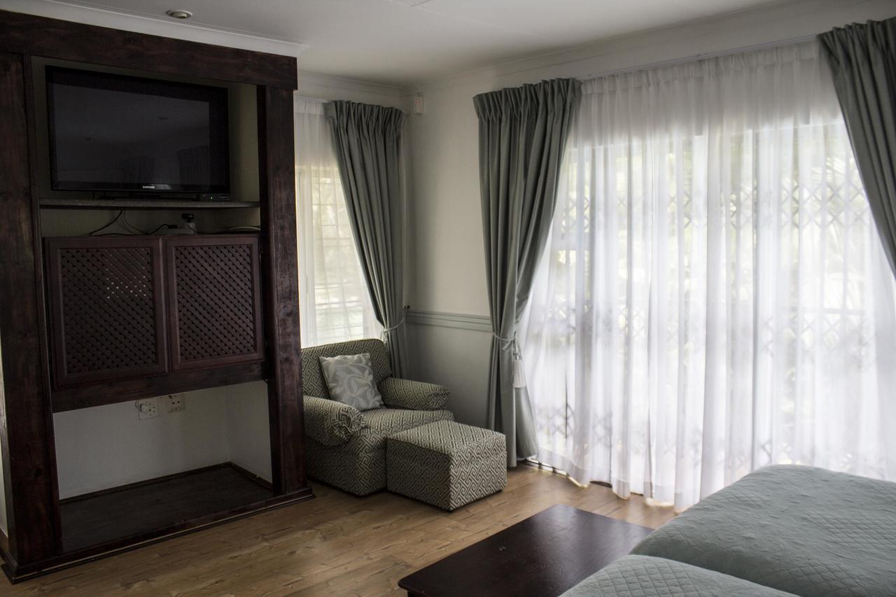 Avalone Guest House St Lucia Exterior photo