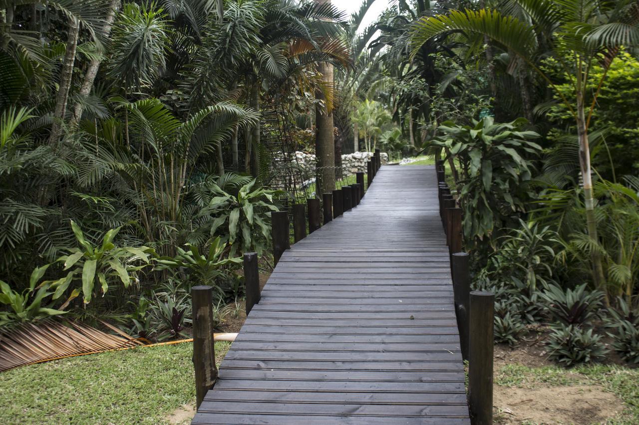 Avalone Guest House St Lucia Exterior photo
