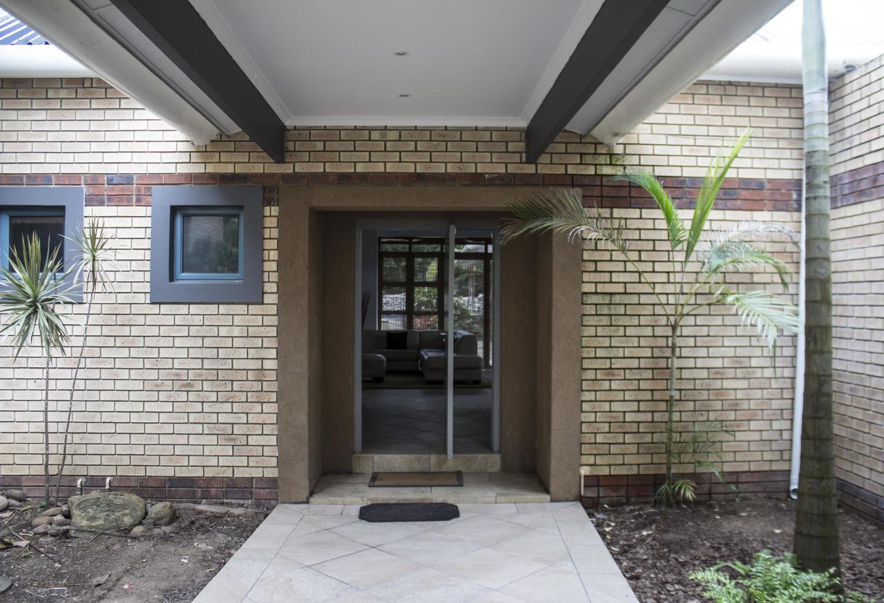 Avalone Guest House St Lucia Exterior photo